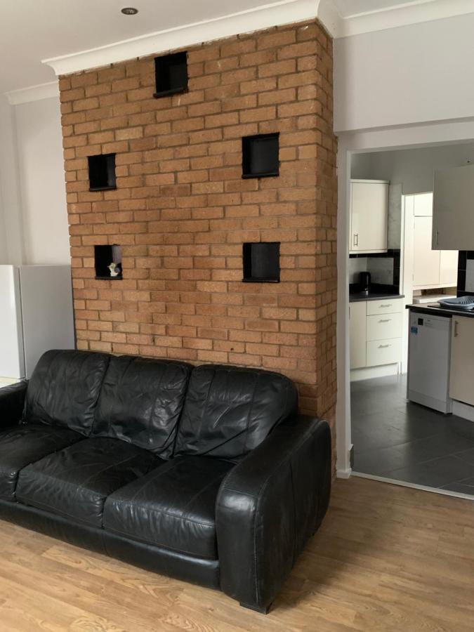 M&B Accommodation Lincoln Exterior photo
