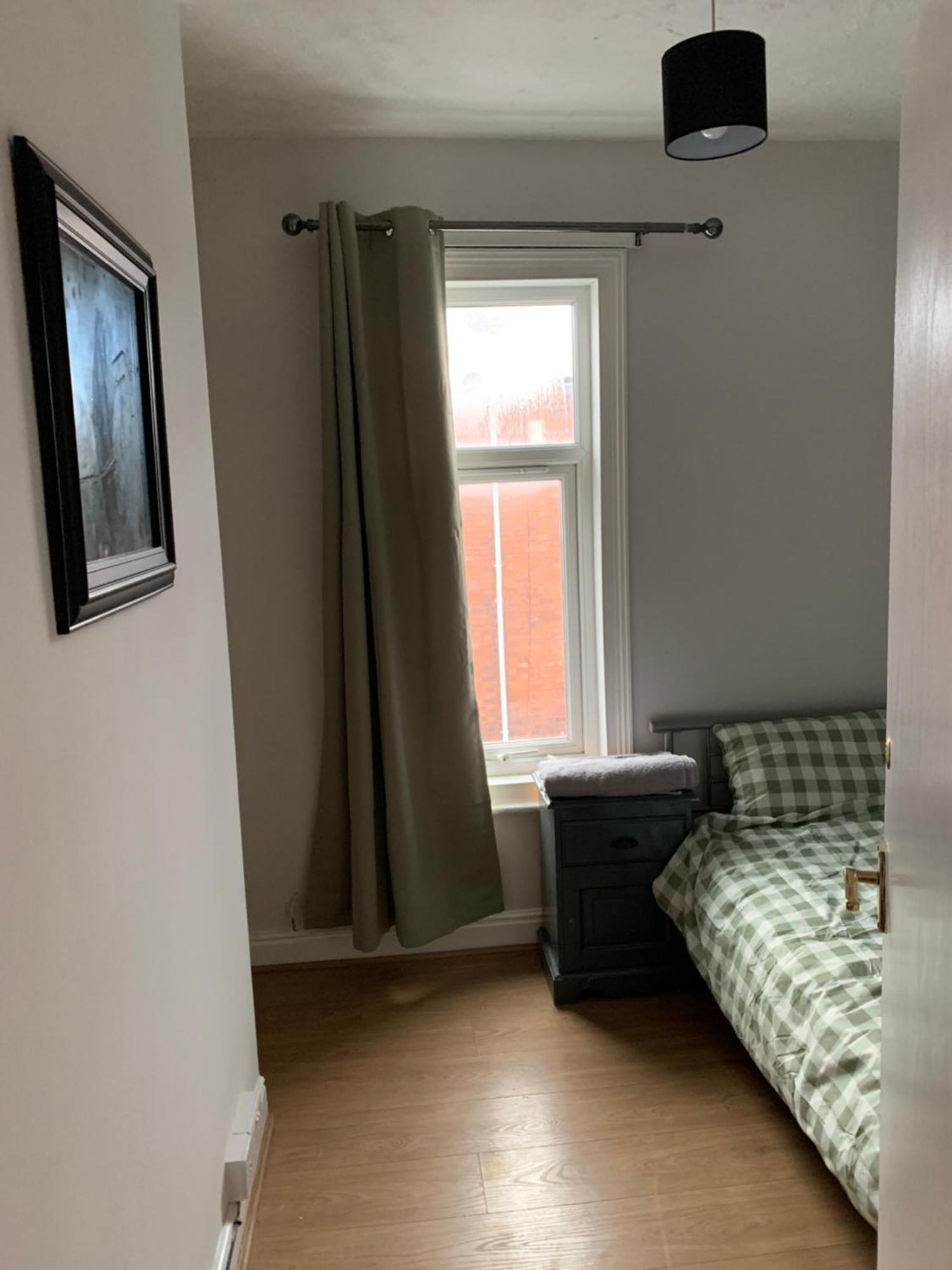 M&B Accommodation Lincoln Exterior photo